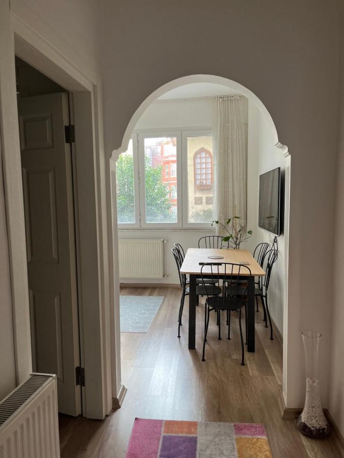 Апартаменти Centrally Located, 2+1 House In Taksim, Cihangir Стамбул Екстер'єр фото