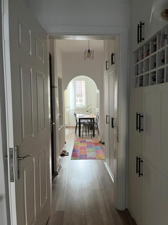 Апартаменти Centrally Located, 2+1 House In Taksim, Cihangir Стамбул Екстер'єр фото