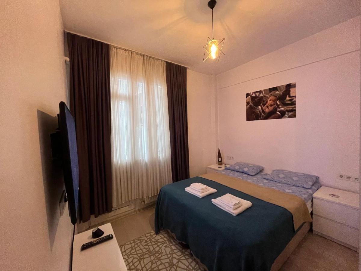 Апартаменти Centrally Located, 2+1 House In Taksim, Cihangir Стамбул Екстер'єр фото