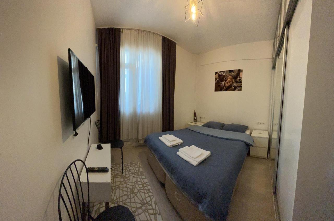 Апартаменти Centrally Located, 2+1 House In Taksim, Cihangir Стамбул Екстер'єр фото