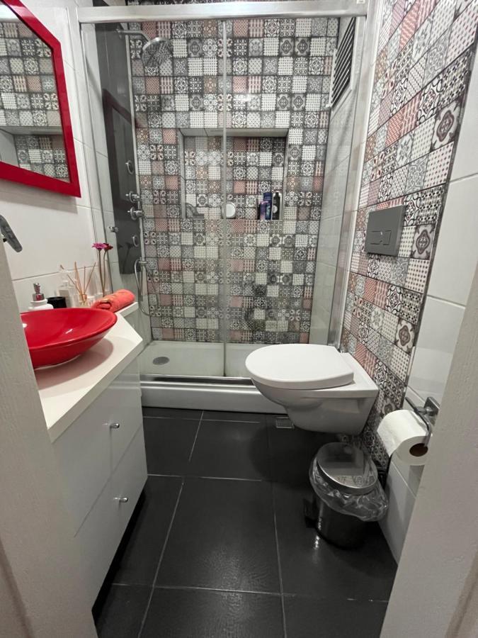 Апартаменти Centrally Located, 2+1 House In Taksim, Cihangir Стамбул Екстер'єр фото